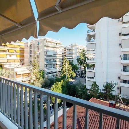 Luxury 1-Bedroom Apartment By The Sea In Athens Exterior photo